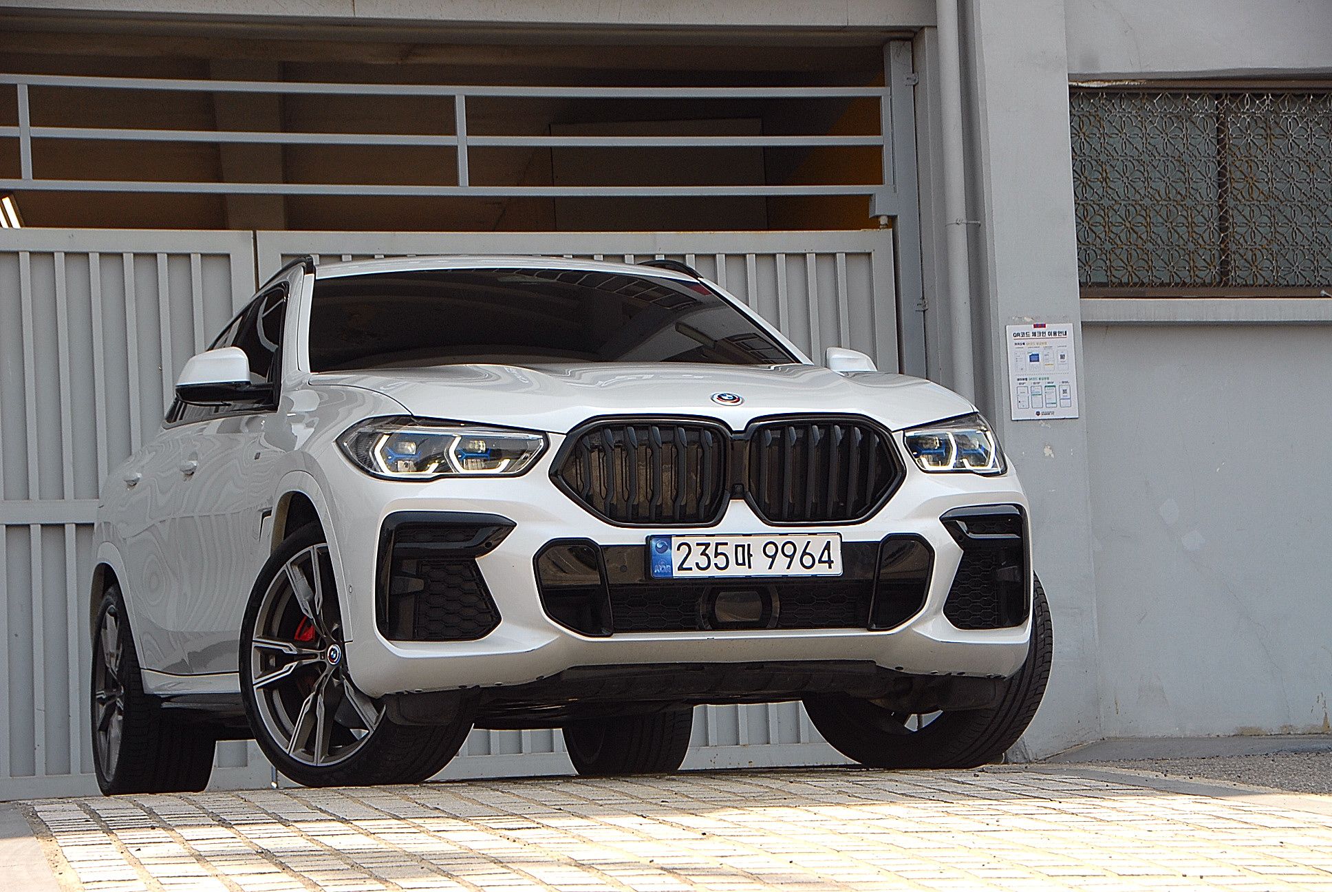 BMW X6 G06 2023