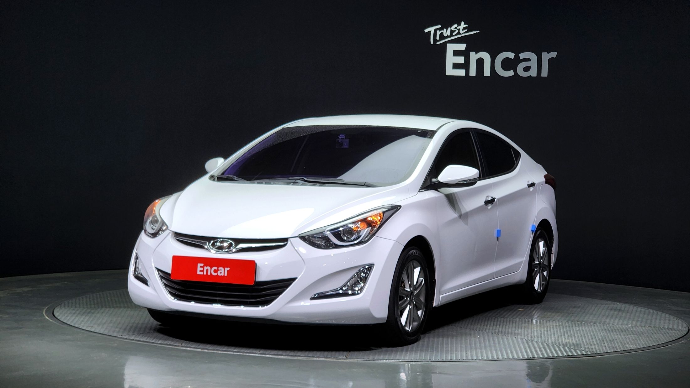 HYUNDAI AVANTE 2014