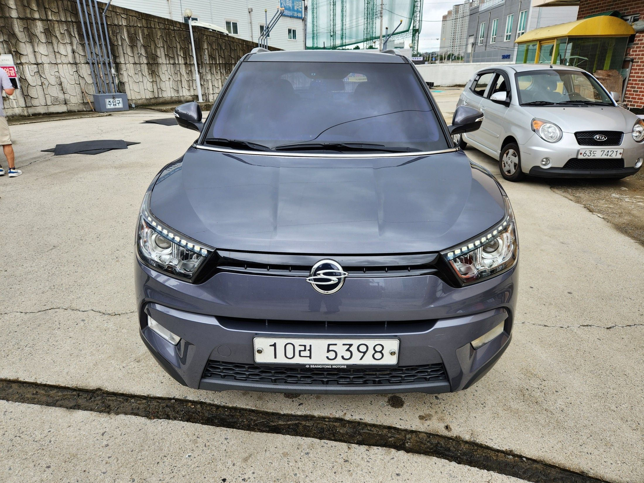 SSANGYONG TIVOLI