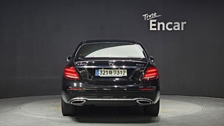 MERCEDES BENZ E-CLASS W213 2020