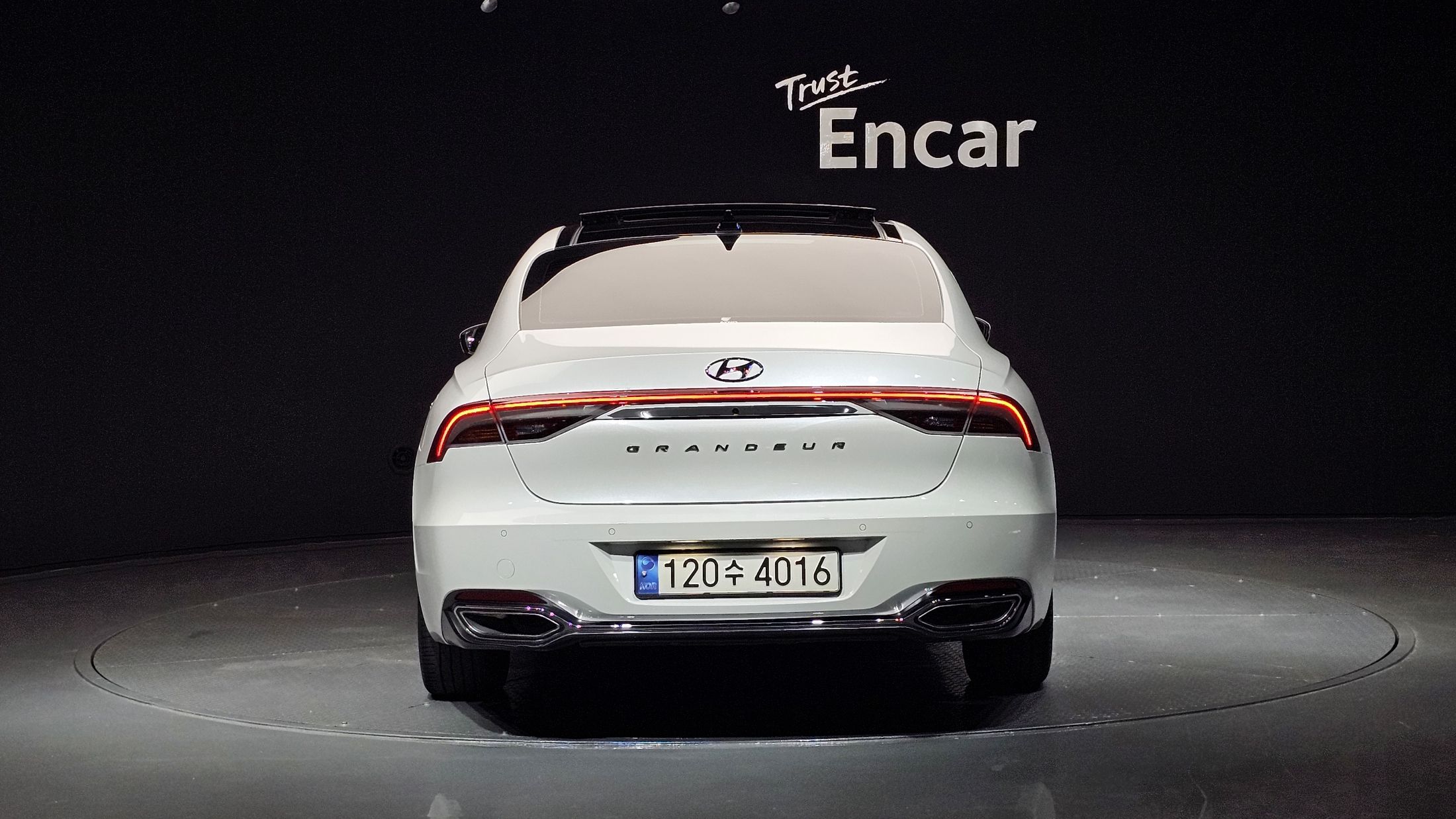 HYUNDAI GRANDEUR IG HYBRID