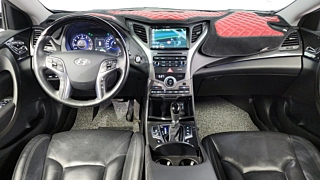 HYUNDAI GRANDEUR HG 2016