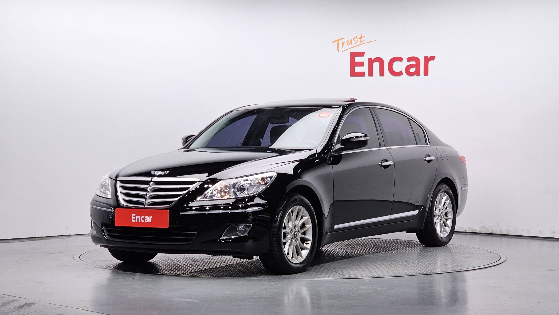 HYUNDAI GENESIS 2011