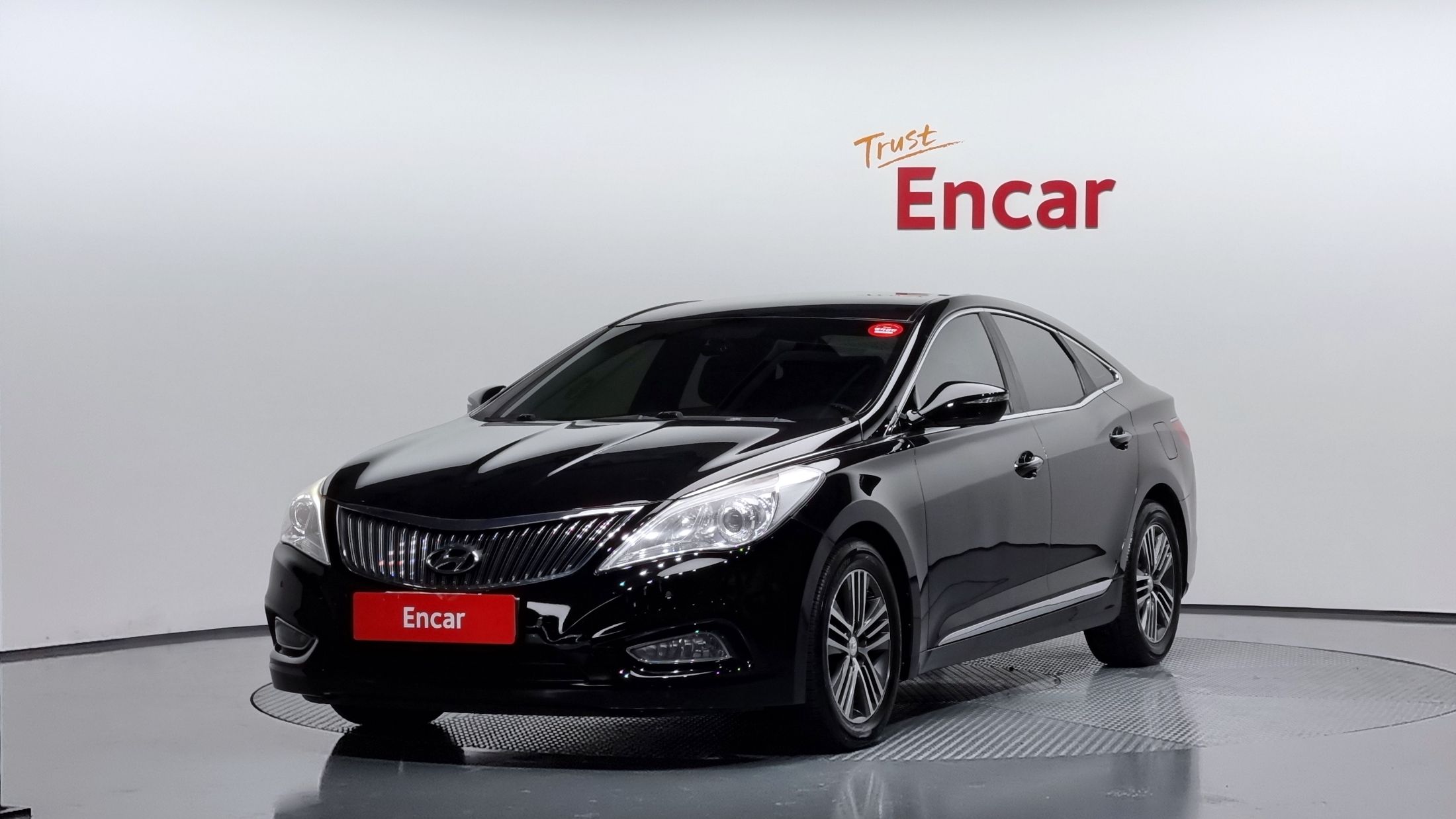 HYUNDAI GRANDEUR HG 2013