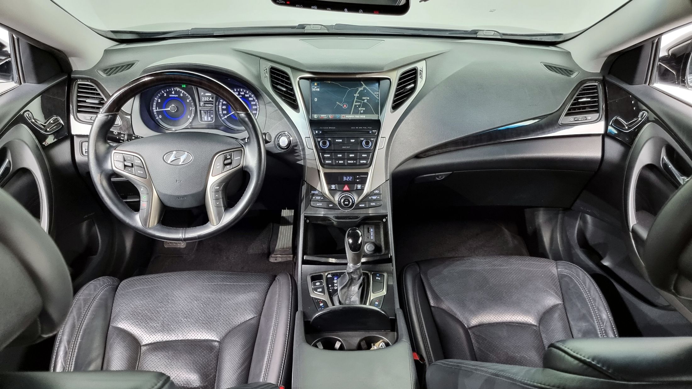 HYUNDAI GRANDEUR HG 2013