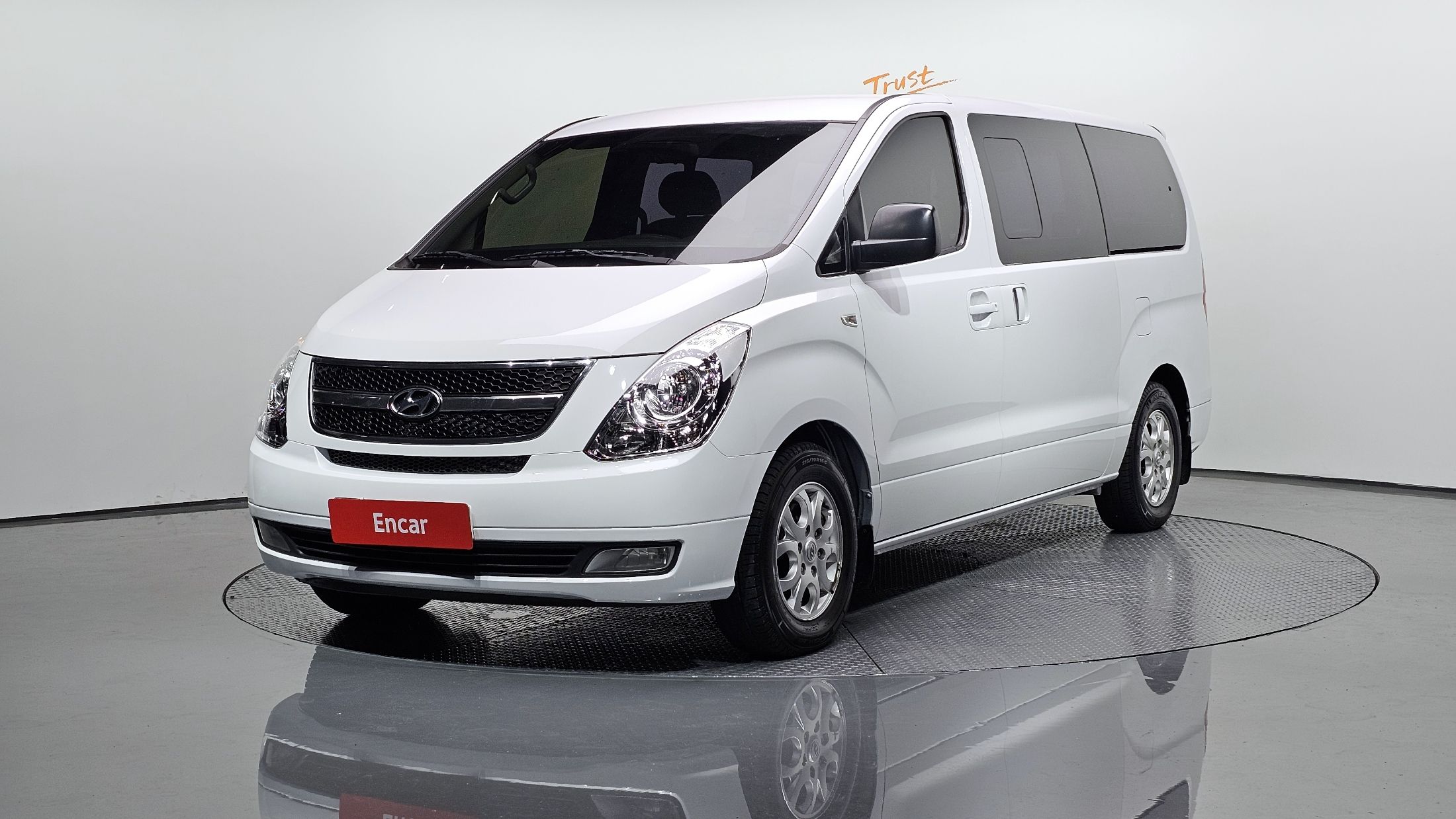 HYUNDAI STAREX GRAND
