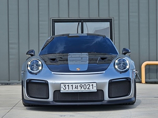PORSCHE 911 2018