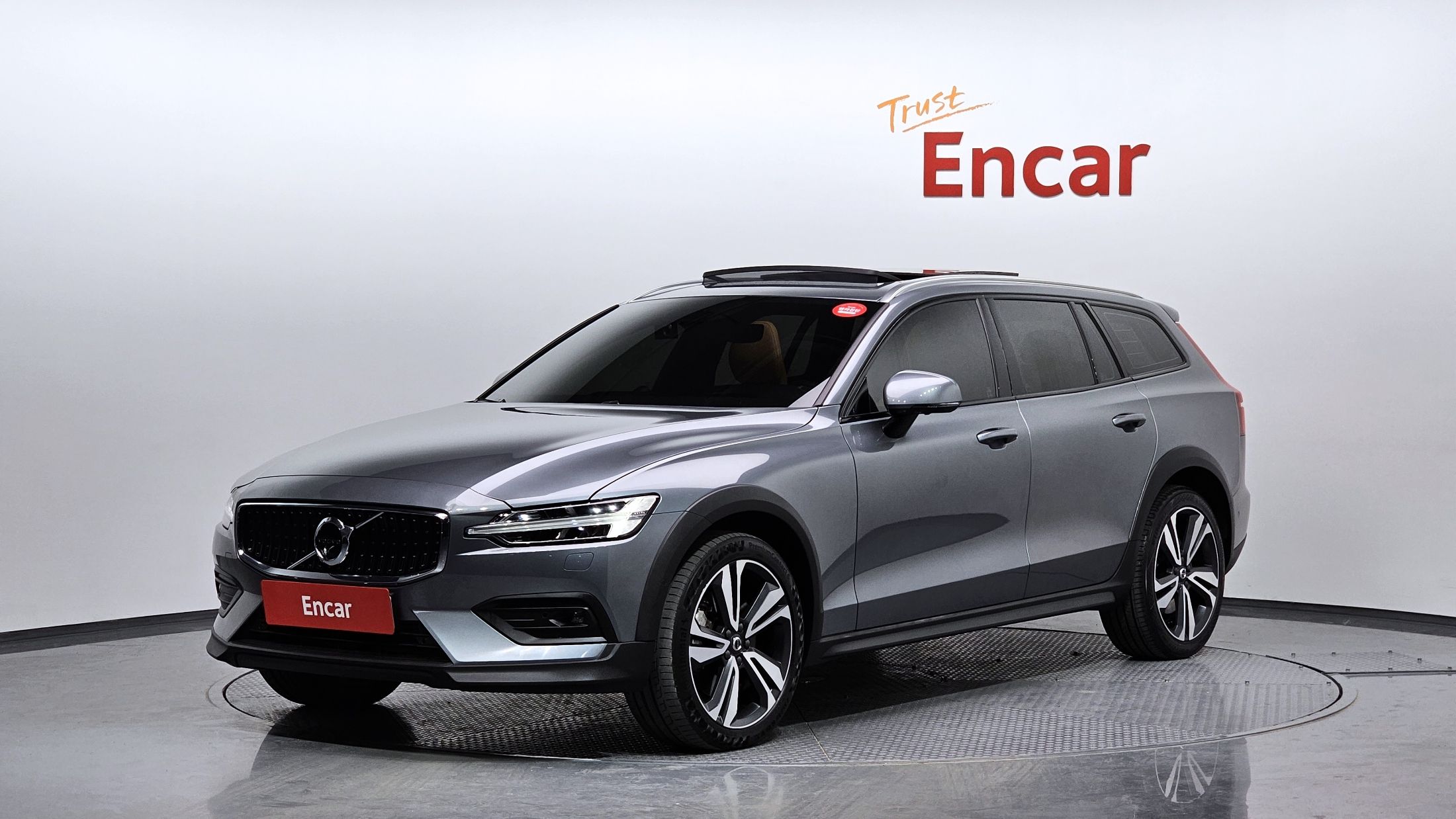 VOLVO V60 CROSS COUNTRY 2019