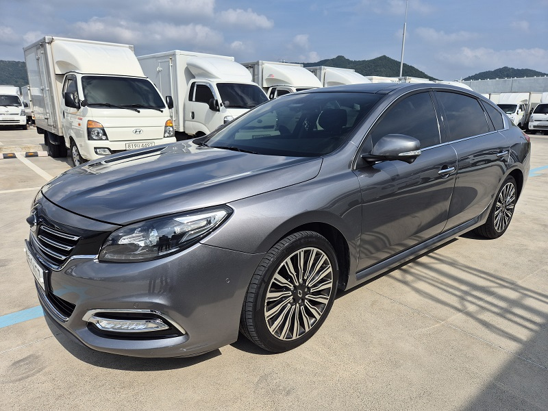 RENAULT SAMSUNG SM7 NOVA