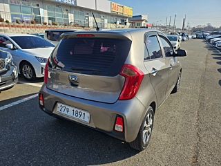 KIA MORNING 2016