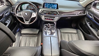 BMW 7-SERIES G11 2016