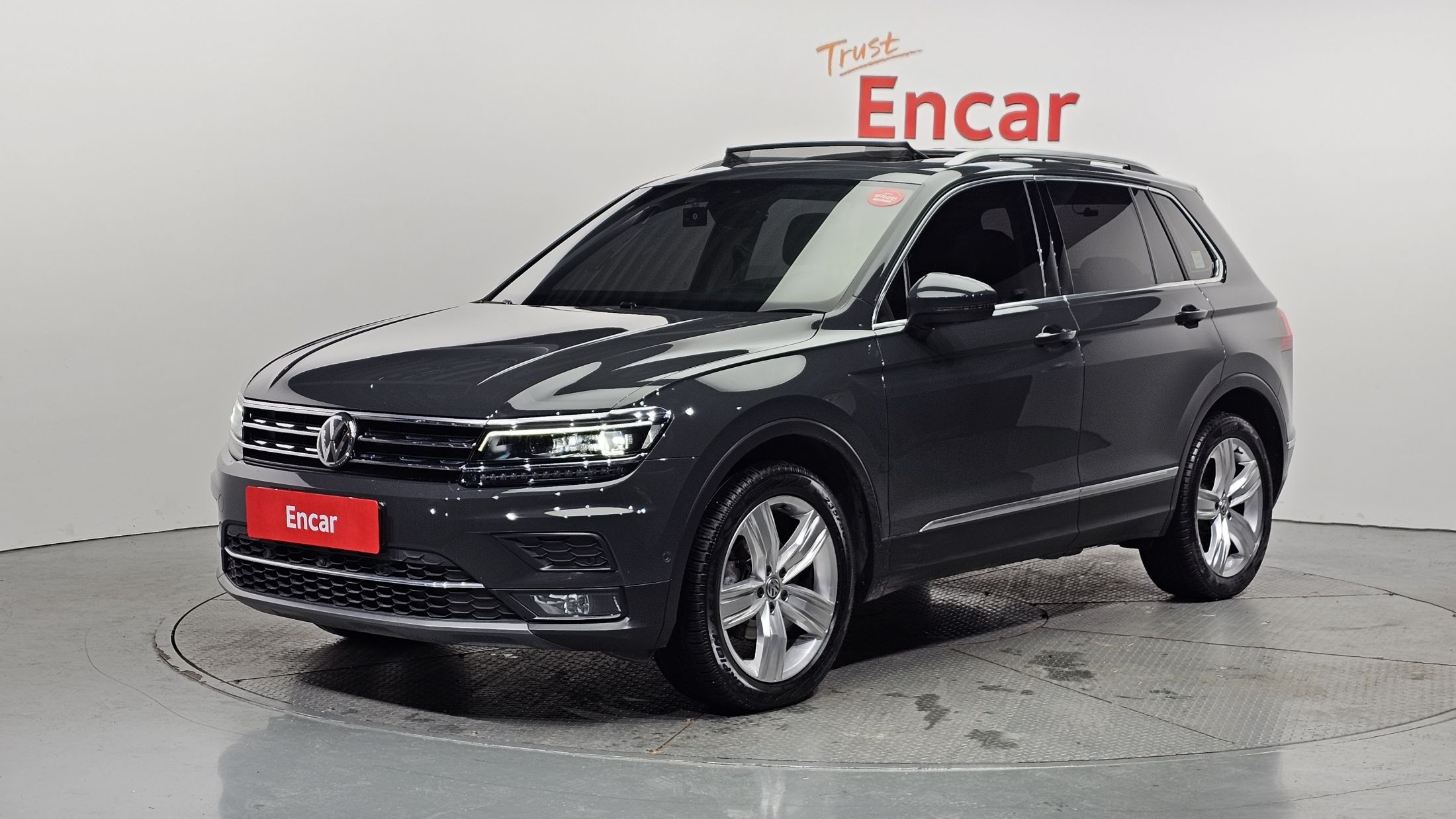 VOLKSWAGEN TIGUAN 2020