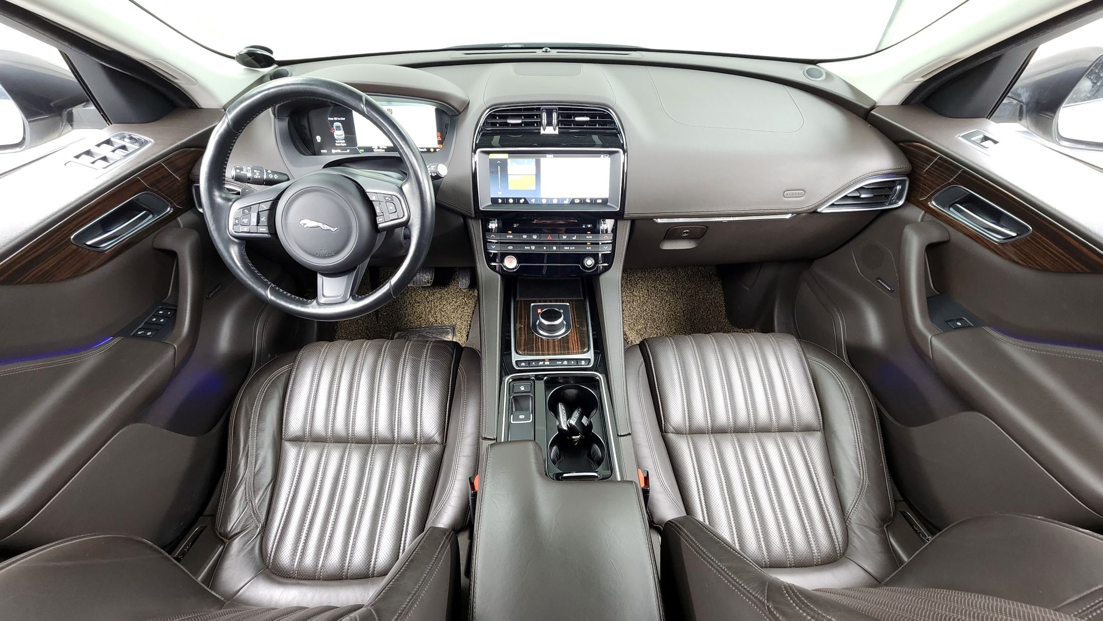 JAGUAR F-PACE 2017