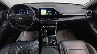 HYUNDAI GRANDEUR IG 2016