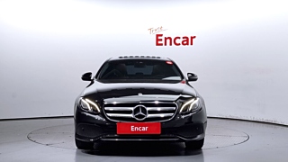 MERCEDES BENZ E-CLASS W213 2018