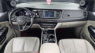 KIA CARNIVAL 2018