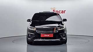 KIA CARNIVAL 2018