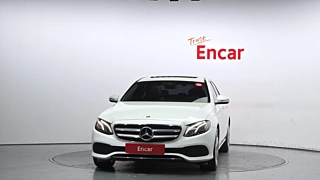 MERCEDES BENZ E-CLASS W213 2018