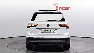VOLKSWAGEN TIGUAN 2020