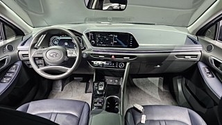 HYUNDAI SONATA DN8 2019