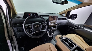 HYUNDAI STARIA 2024