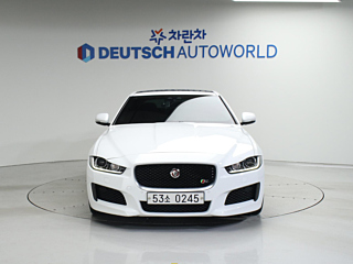 JAGUAR XE 2016