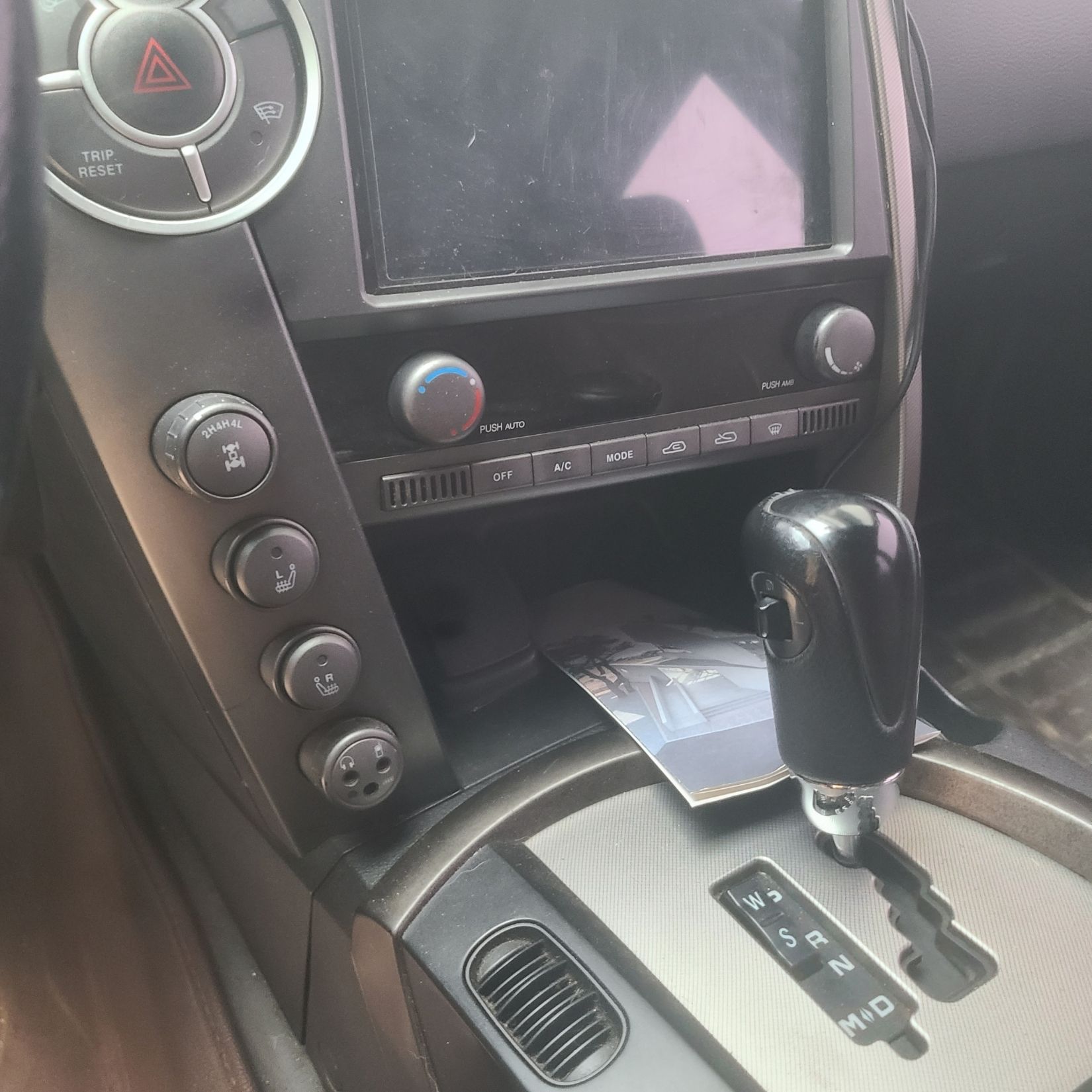 SSANGYONG KYRON 2010