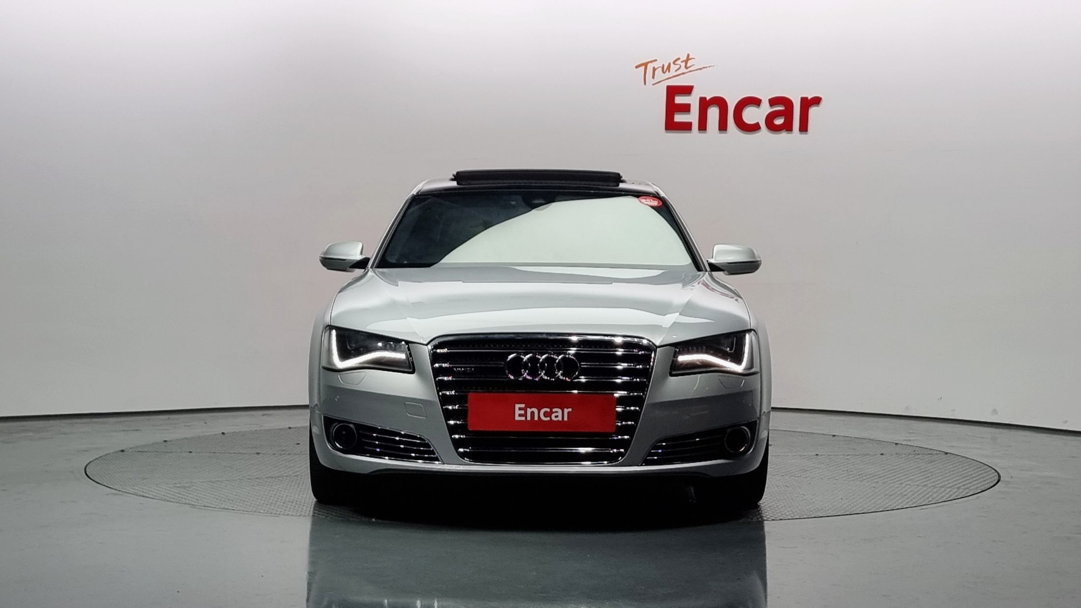 AUDI A8 2011