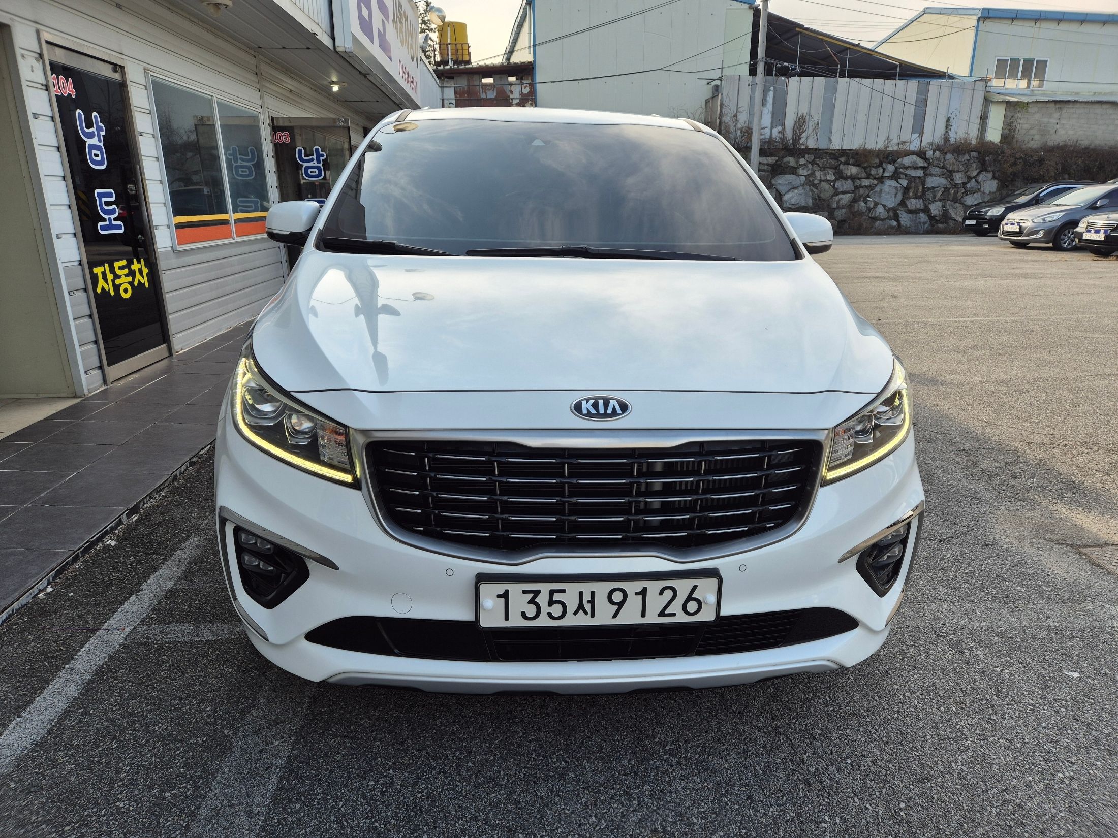 KIA CARNIVAL 2019