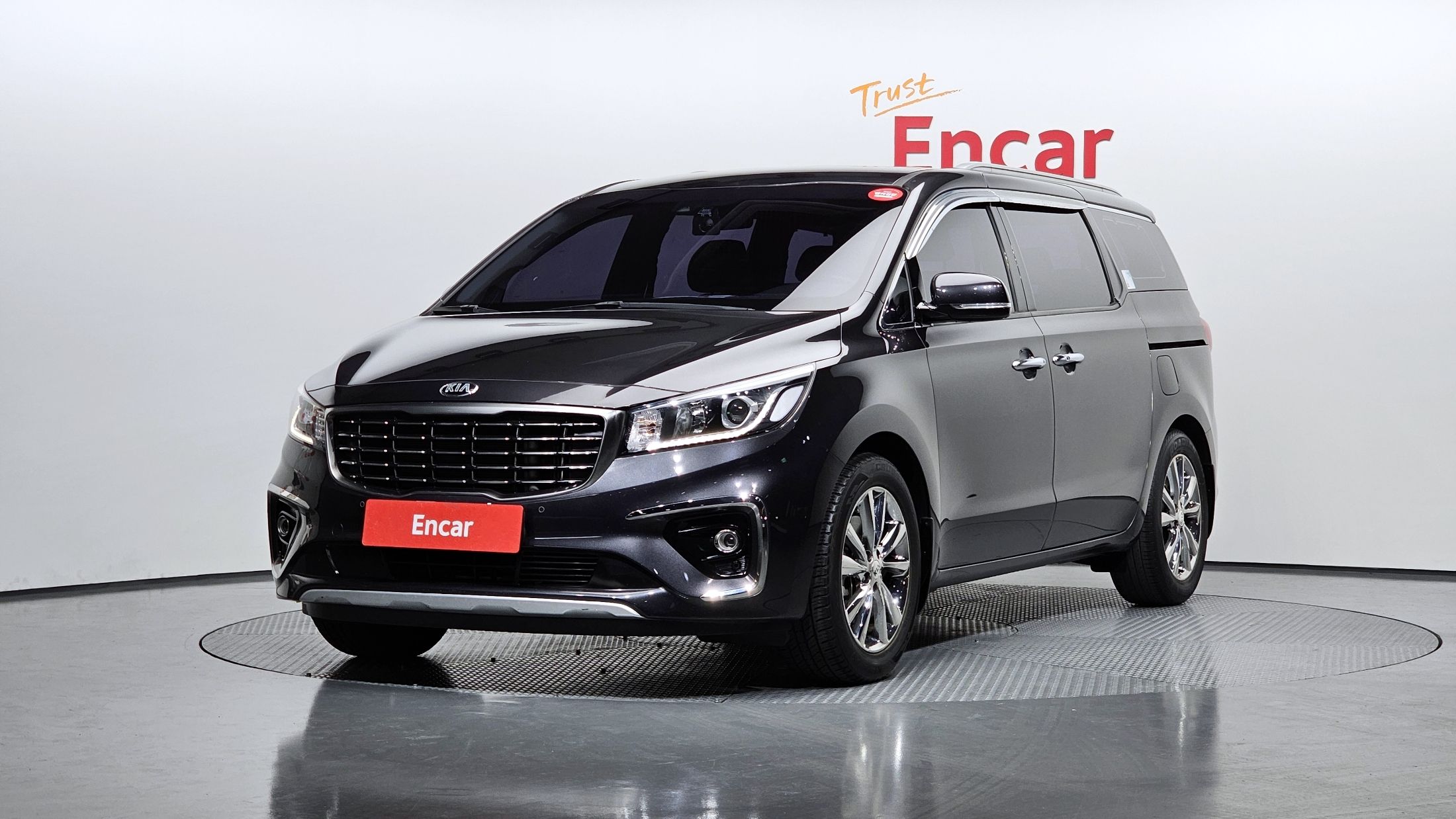 KIA CARNIVAL 2019