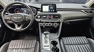 GENESIS G70 2019