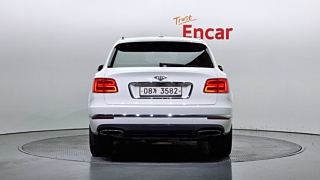 BENTLEY BENTAYGA 2017