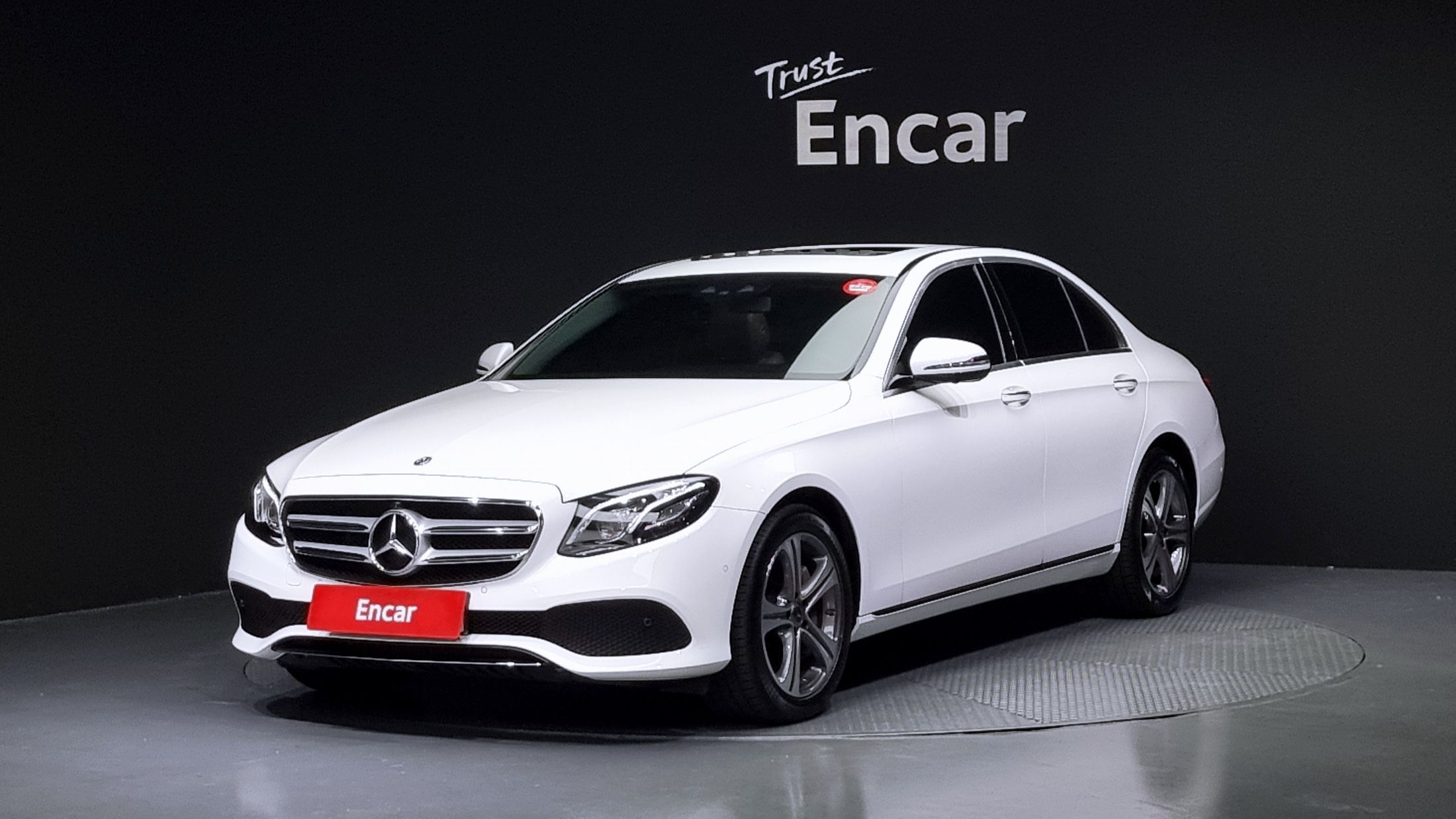 MERCEDES BENZ E-CLASS W213