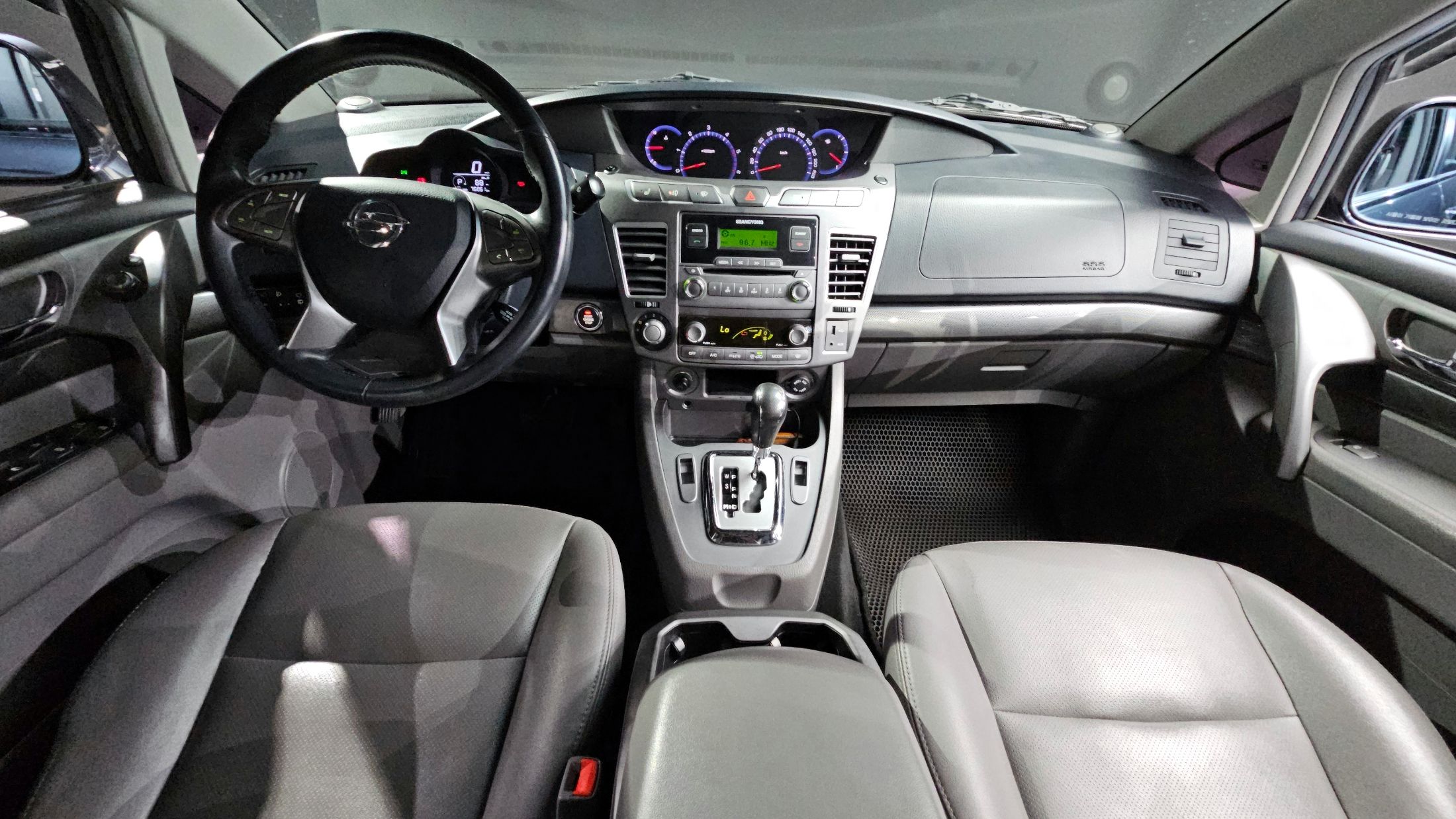 SSANGYONG KORANDO TURISMO 2015