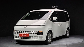HYUNDAI STARIA  Tourer 11 Seater 2022