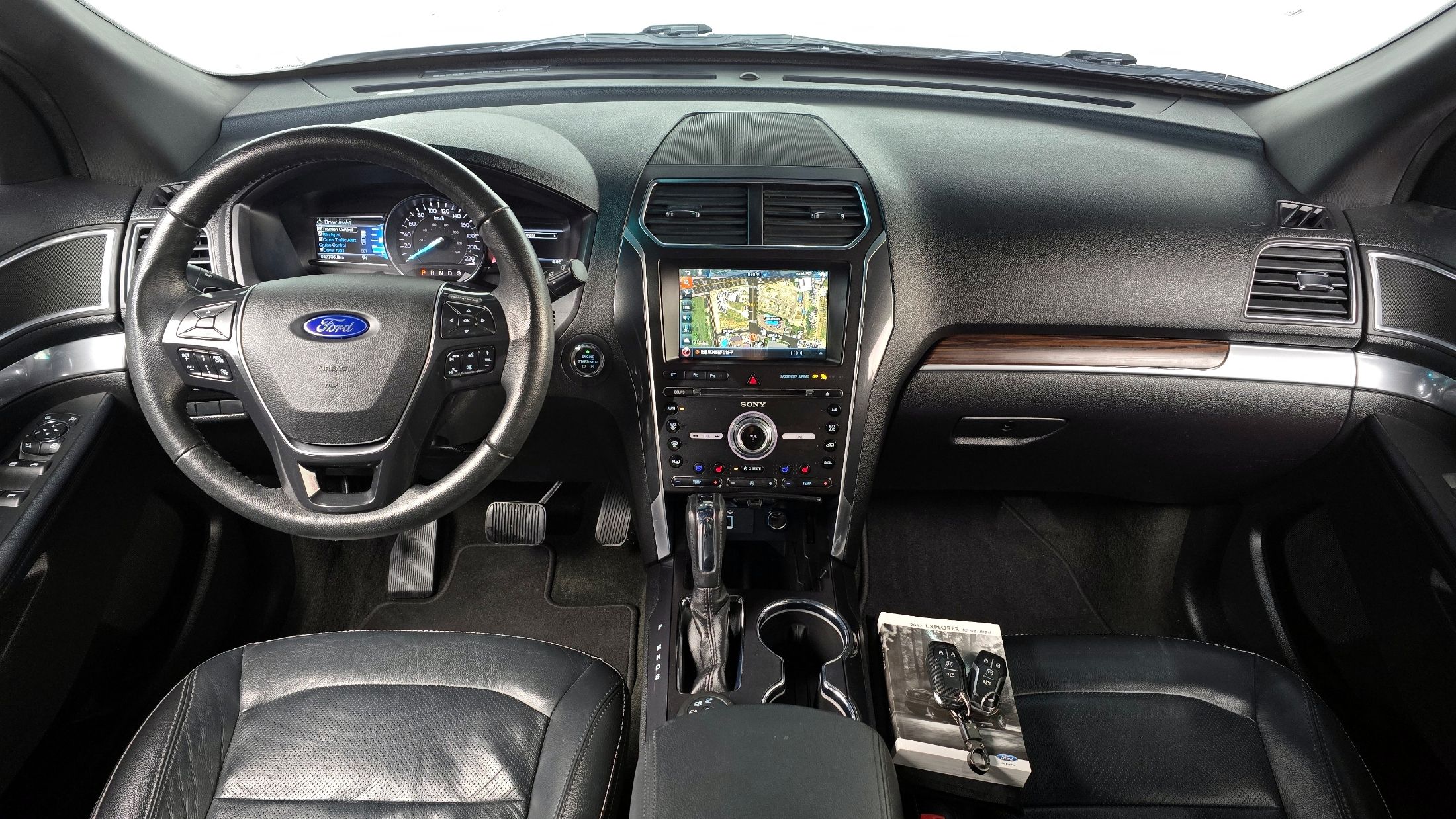 FORD EXPLORER 2017