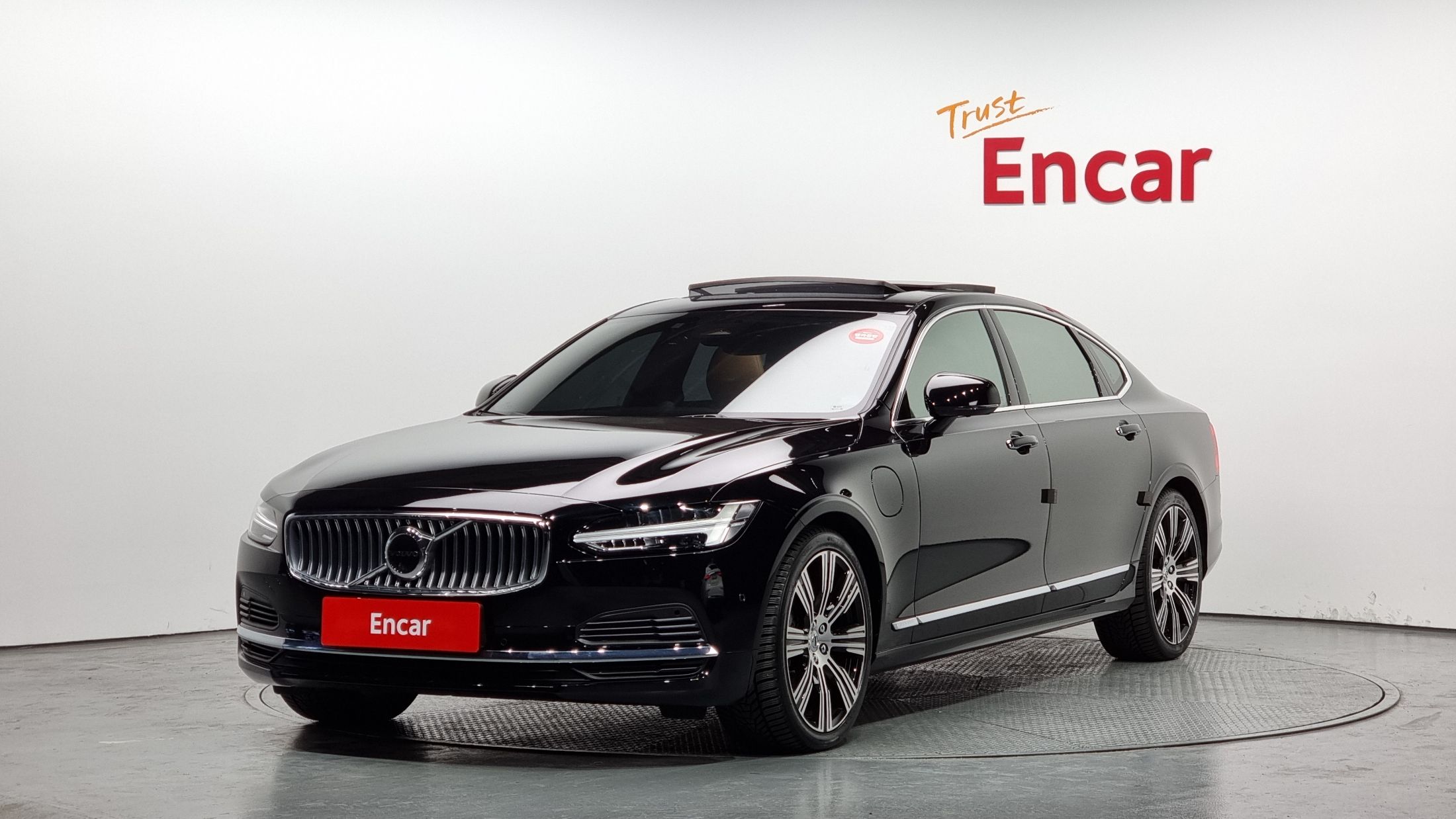 VOLVO S90 2022