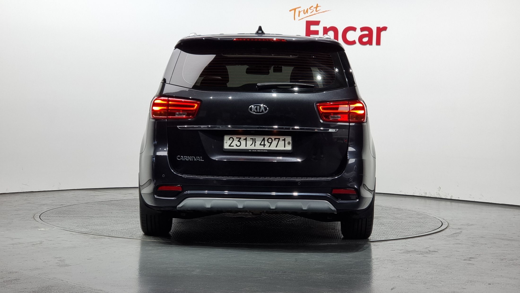 KIA CARNIVAL 2019