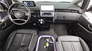 HYUNDAI STARIA 2024
