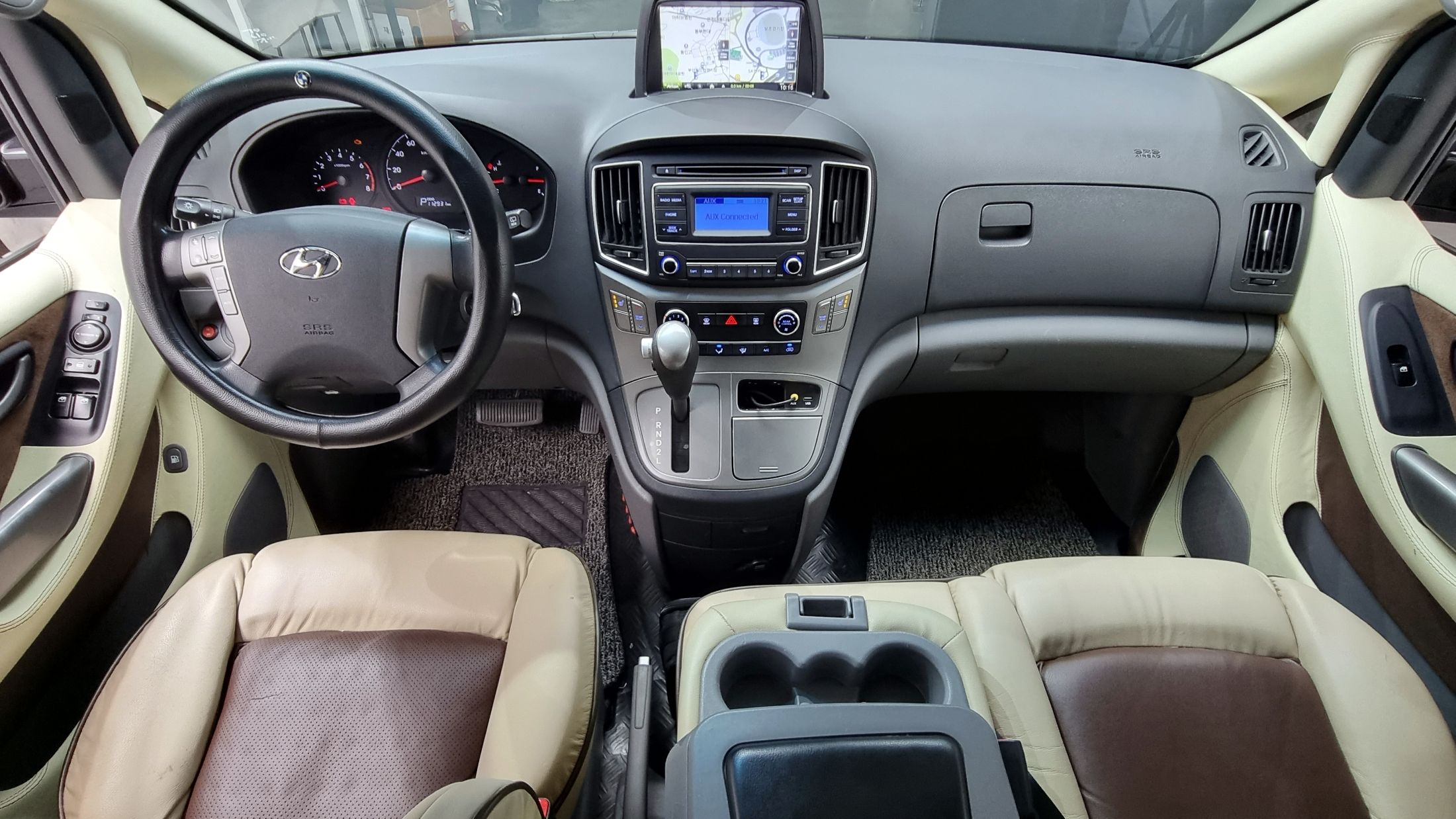 HYUNDAI STAREX GRAND 2015