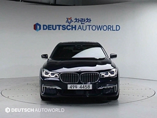BMW 7-SERIES G11 2017