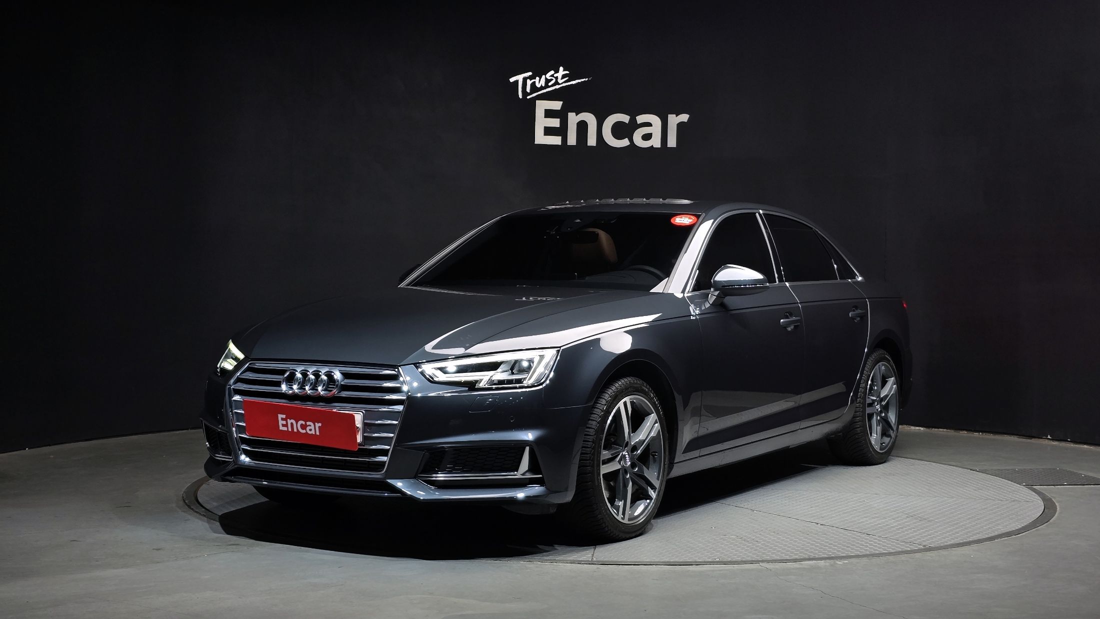 AUDI A4 B9 2019