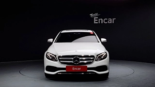 MERCEDES BENZ E-CLASS W213 2017