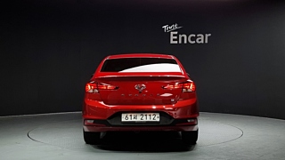 HYUNDAI AVANTE AD 2018