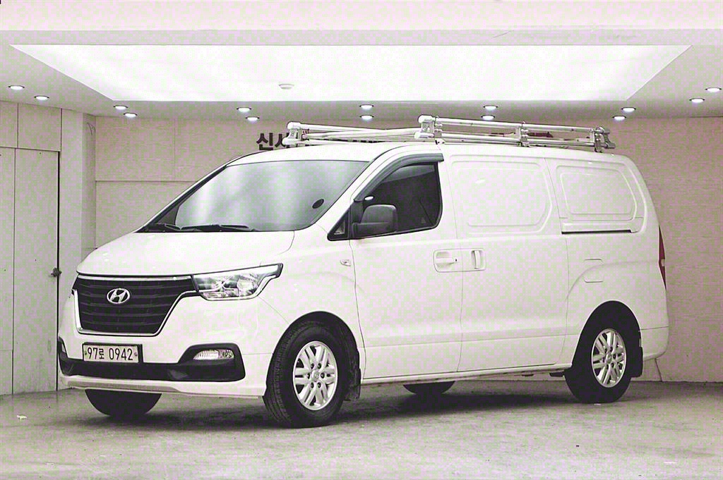 HYUNDAI STAREX GRAND 2020
