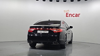 HYUNDAI GRANDEUR HG 2016