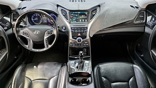 HYUNDAI GRANDEUR HG 2016