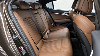 GENESIS G70 2018
