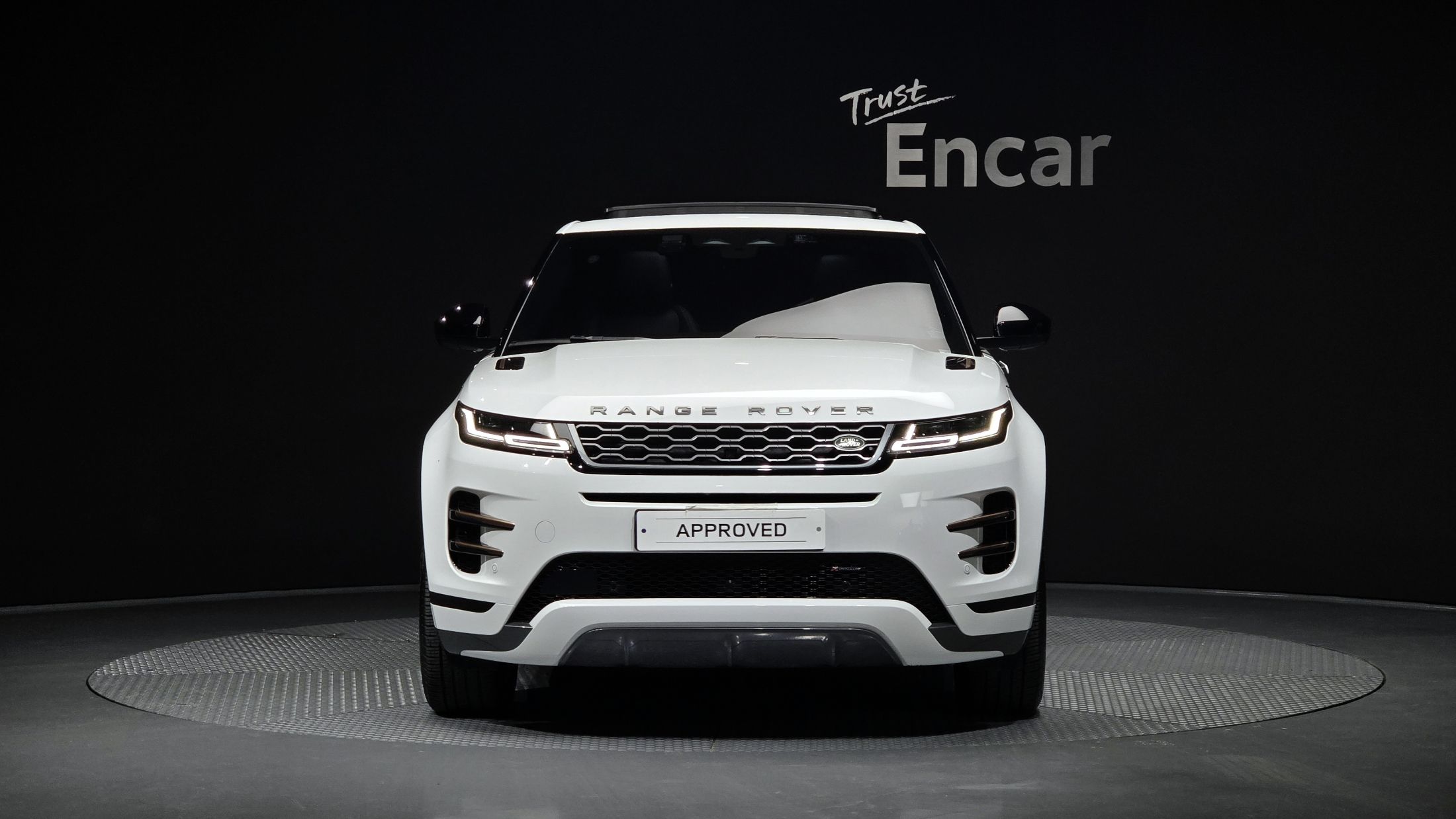 LAND ROVER RANGE ROVER EVOQUE 2023
