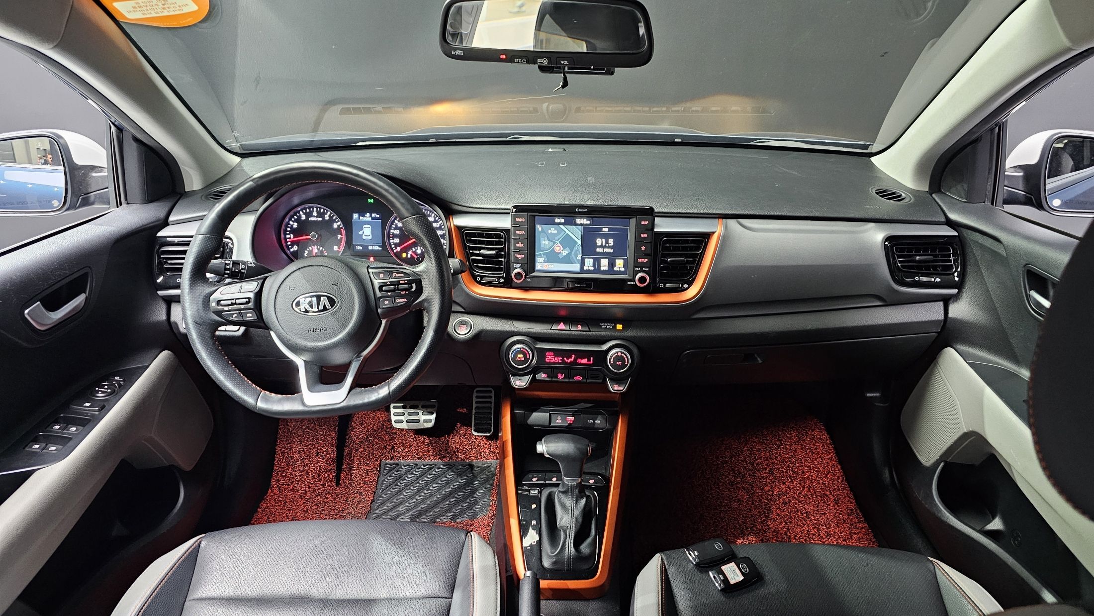 KIA STONIC